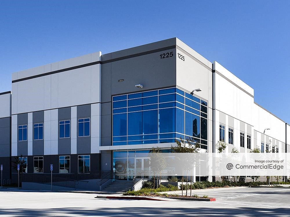 Clarion Partners Signs New Orange County Lease