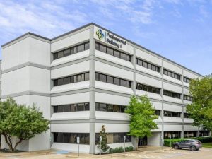 The Professional Building I is at the entrance of White Rock Medical Center campus. Image courtesy of Ridgeline Capital Partners