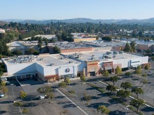 The Collection at Janss Marketplace is surrounded by both a substantial day and nighttime population. Image courtesy od NewMark Merrill Cos.