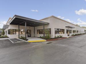 Exterior of Silicon Valley Surgery Center