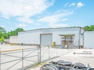 2600 Louisville Road in Savannah, Ga., is a 6.7-acre property including IOS and a cold storage warehouse, about 2.5 miles from the Port of Savannah