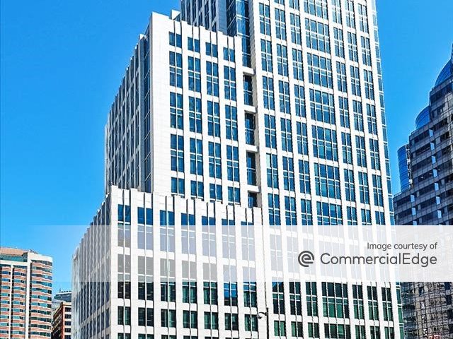 Exterior shot of 199 Fremont Street, an office building in San Francisco.