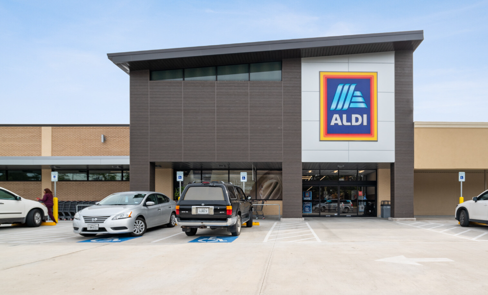 Whitestone REIT purchased Garden Oaks, a 107,000-square-foot, Aldi-anchored retail center in Houston in February 2024. According to the Houston Chronicle, the buyer was attracted to the area’s strong population growth, especially the influx of young professionals.