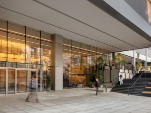 Exterior shot of the lobby at 800 Fifth, an office building in Seattle.