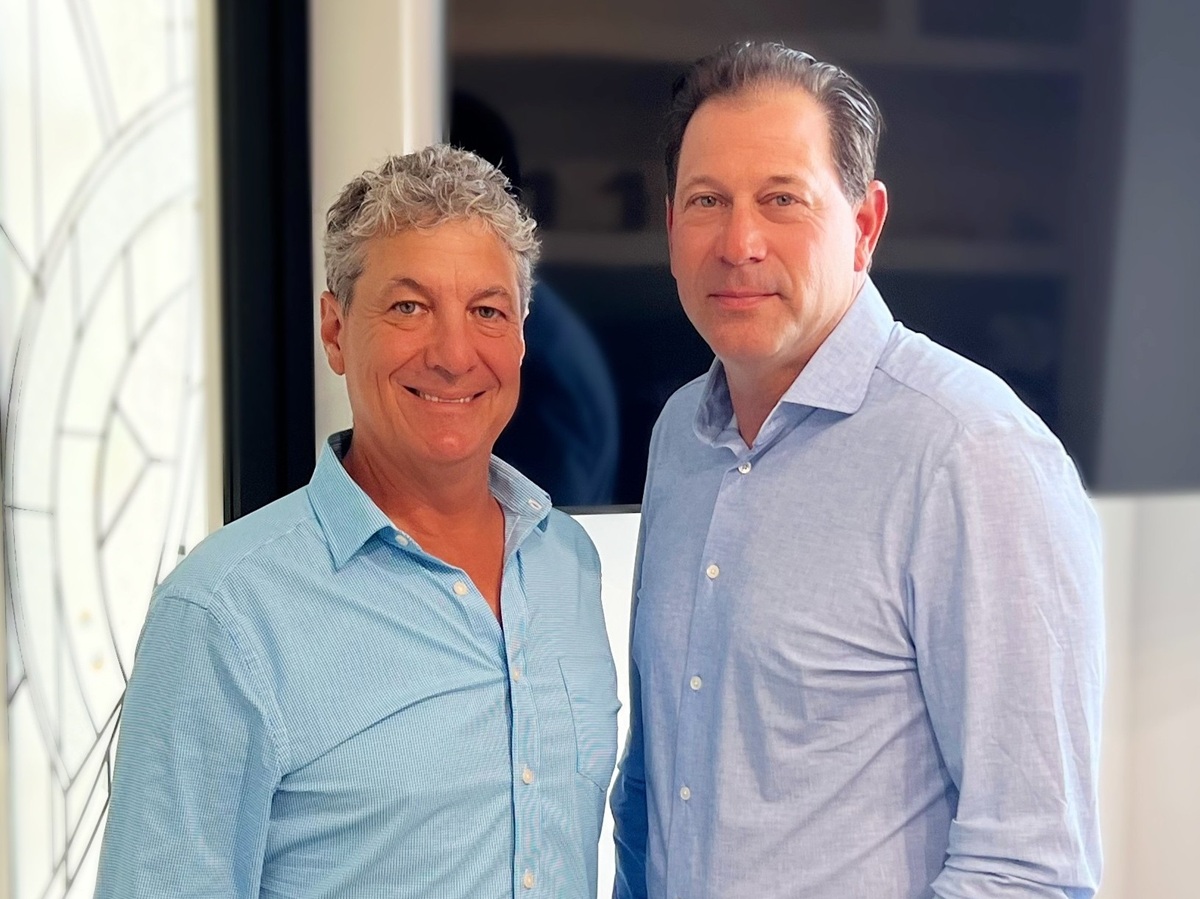 Headshots of Clifford Mendelson (left) and Gregg Wallace (right)