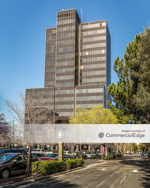 Exterior shot of Pruneyard Tower I in Cambpell, Calif.