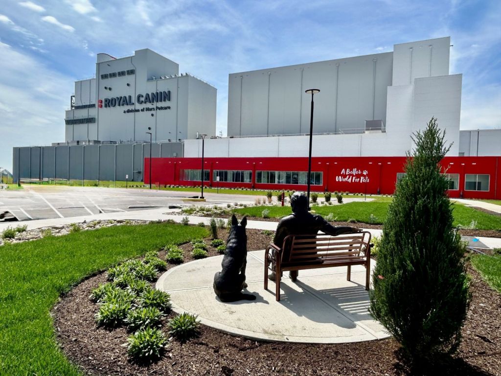 An image of the new Lewisburg, Ohio Royal Canin Plant