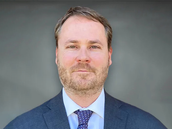Headshot of Brian Cornell