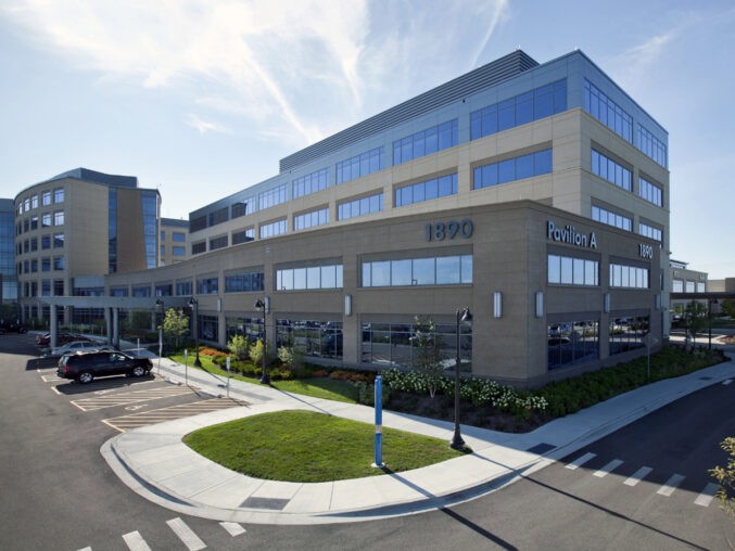 Exterior shot of Pavilion A, a medical office building in New Lenox, Ill.