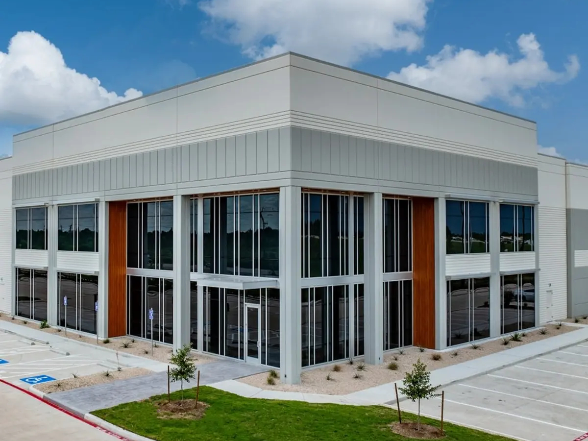 Exterior shot depicting one of the five industrial warehouses inside Trammell Crow Co. and Daiwa House Texas' Blue Ridge Commerce Center in Houston.
