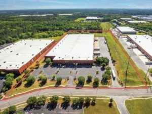 Aerial shot of the property at 4925 Bulls Bay Highway in Jacksonville, Fla. Nuveen paid $21.1 million for this industrial property, sold by Brennan in a deal by JLL.
