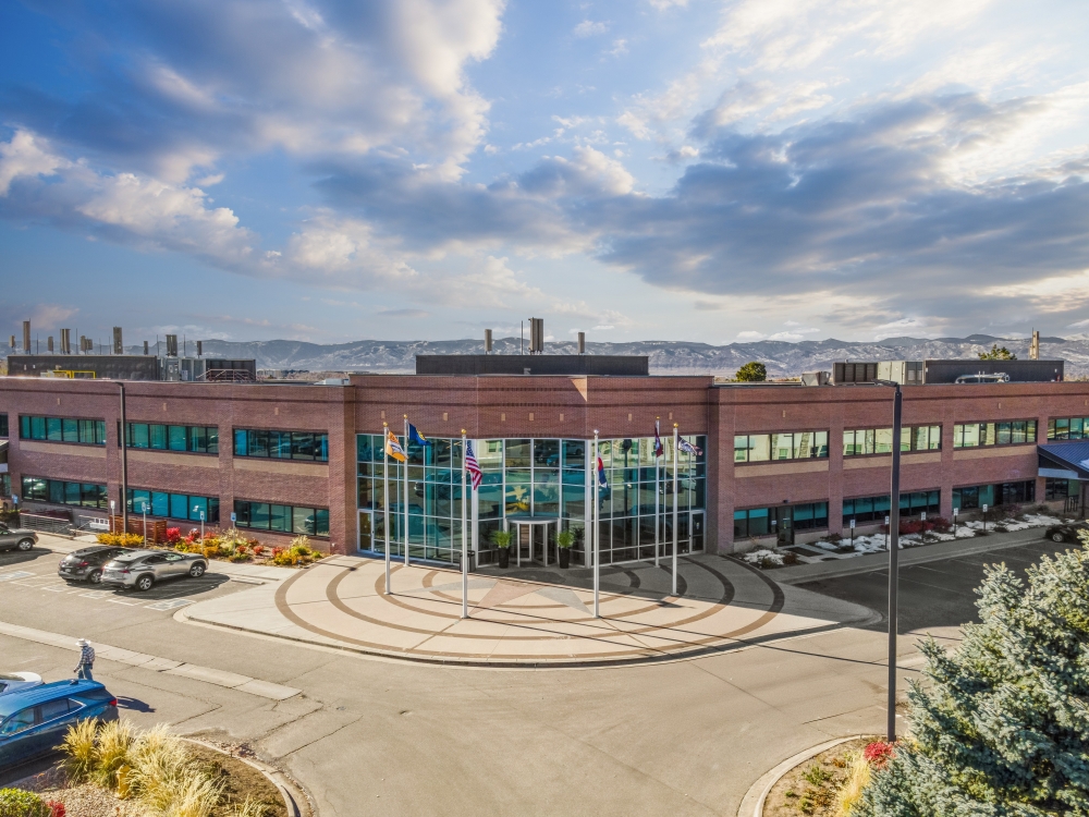 Exterior shot of Mineral Medical Plaza, a medical office building in Littleton, Colo.