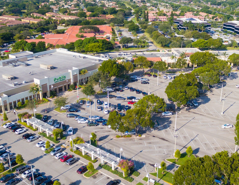 Aerial photo of a shopping center in Florida.