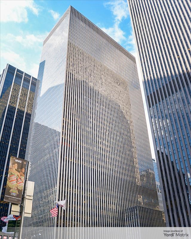 A photo of 1211 Avenue of the Americas.
