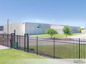 Exterior shot of a data center campus at 820 Allen Commerce Parkway in Allen, Texas.