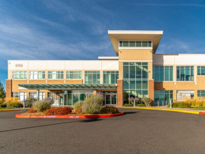 Exterior shot of Pinnacle Medical Outpatient Building, a medical office building in Bend, Ore.