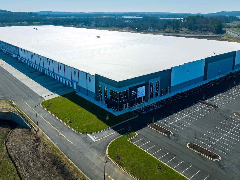 Exterior shot of the 1 million-square-foot warehouse within the Gordon Logistics Center in Adairsville, Ga.