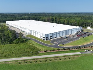 Aerial shot depicting BMarko's newly leased industrial facility from the CBRE-represented Farpoint Development.