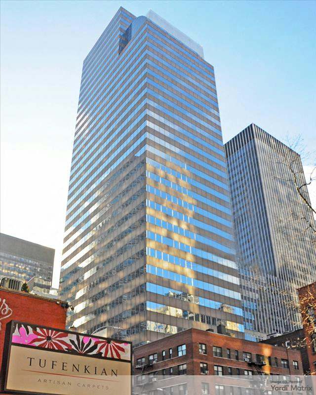 Class A office building at 900 Third Ave. in NYC