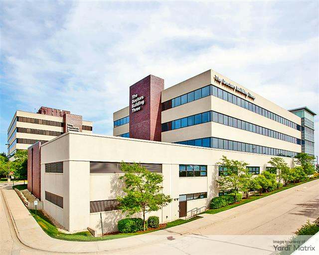 Exterior shot of Doctor Building Three on the St. Alexius Medical Center campus in Hoffman Estates, Ill.