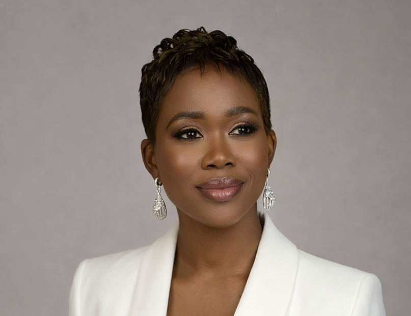 Headshot of Bukola Folashakin, 