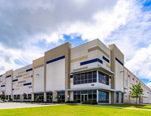 Apopka Commerce Center, a massive 546,859-square-foot industrial building at 5050 Wesley Road in Apopka, Fla.