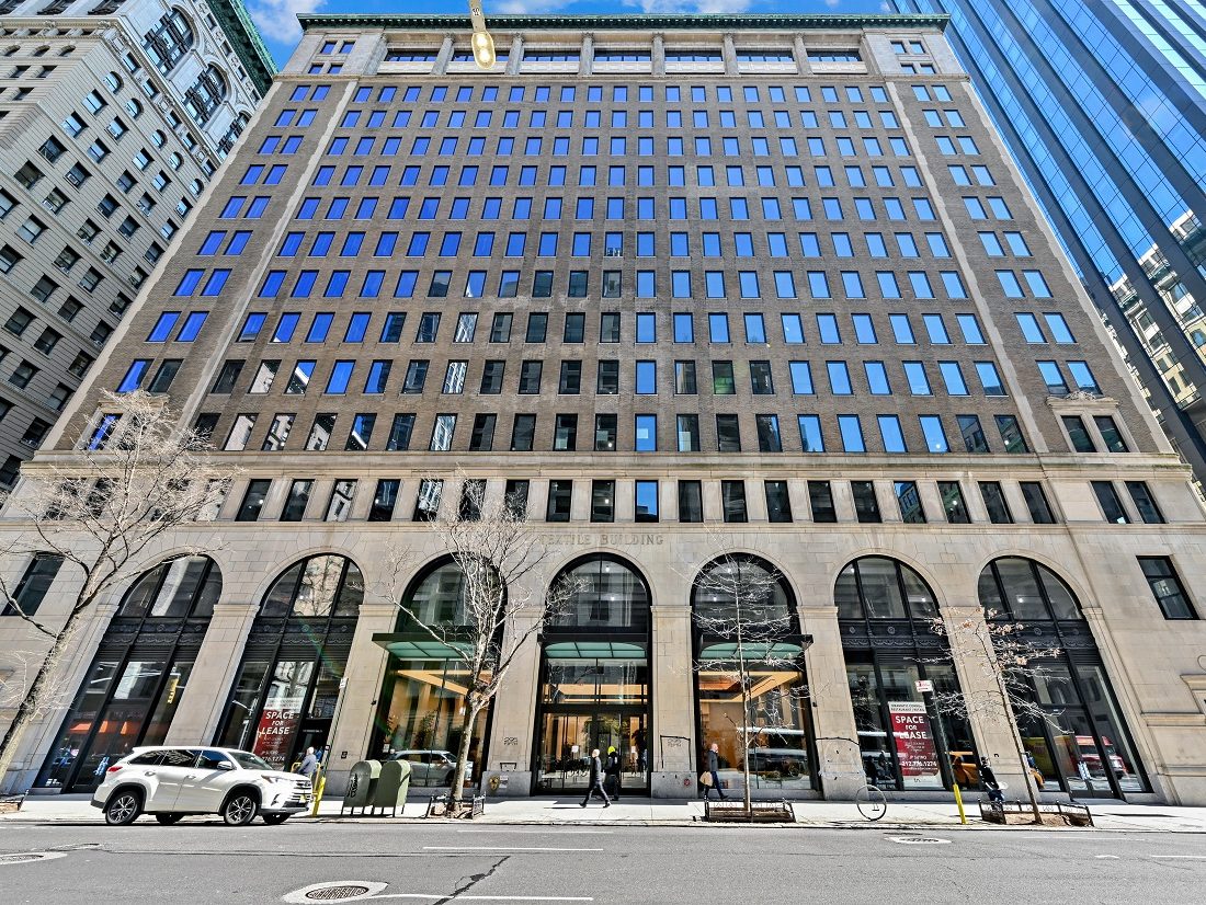 Worm's eye view of 295 Fifth Ave., a 710,000-square-foot office building in Manhattan.