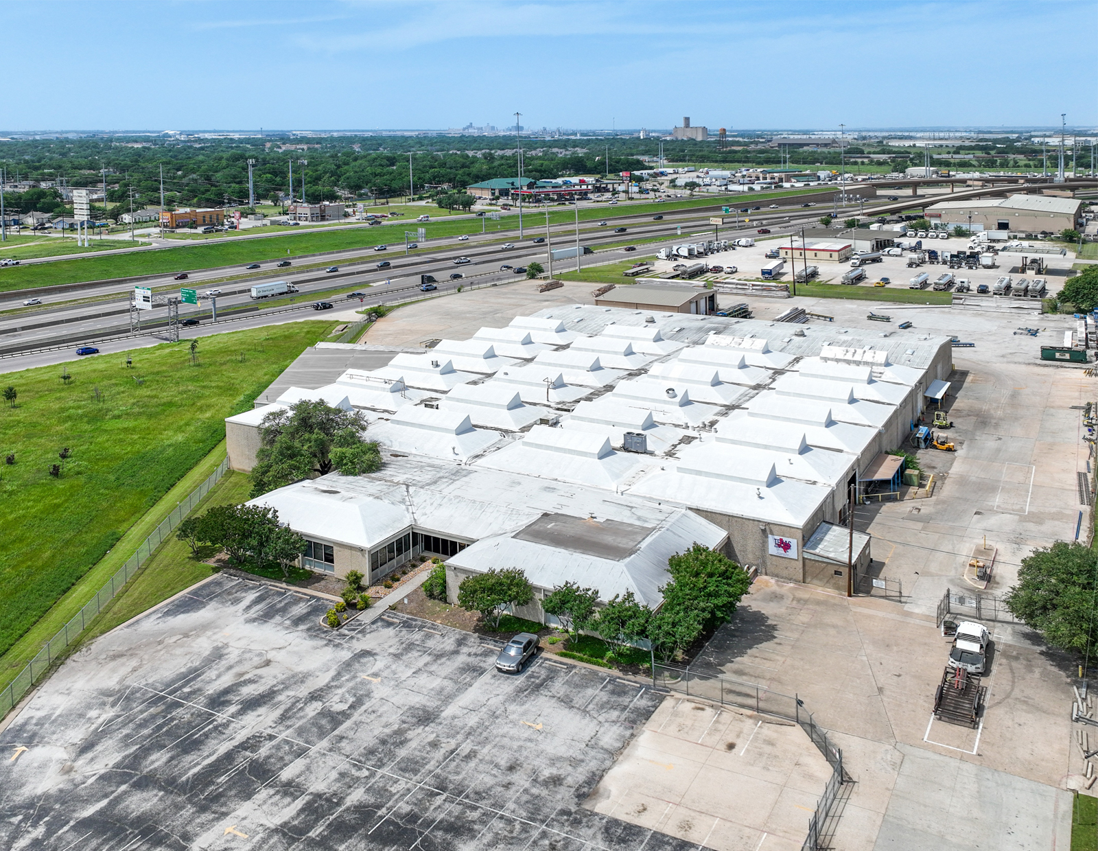 An aerial photo of 2817 Braswell Drive.