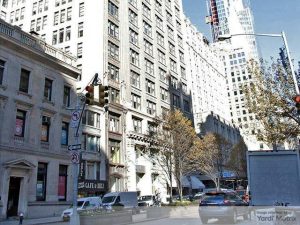 Exterior image of 360 Park Ave. S., an office building in Manhattan