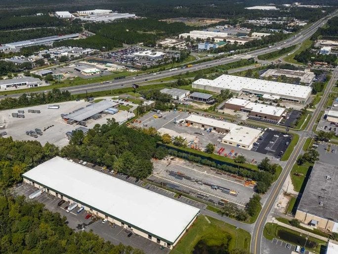 Aerial image of redfearn Capital's Jackosnville Southside portfolio.