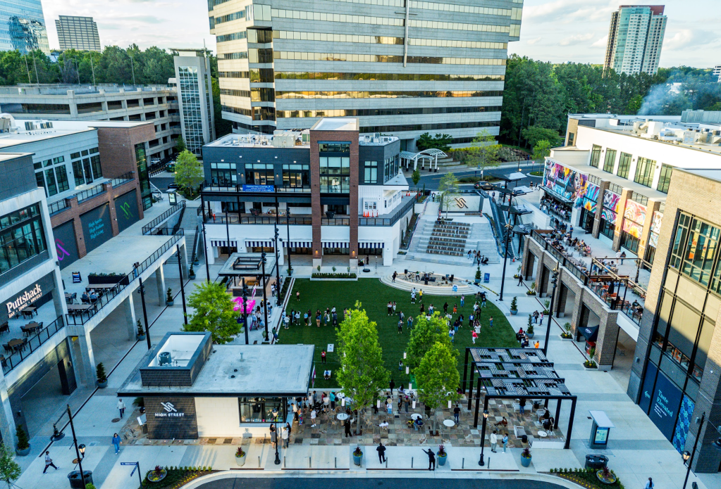 Exterior shot of the 25,000-square-foot green space at High Street