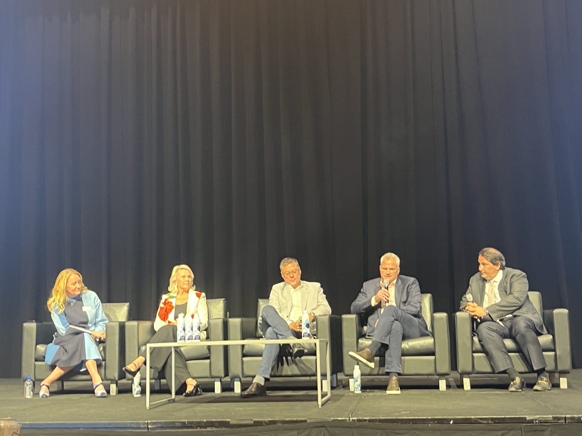 ICSC's Stephanie Cegielski moderates a panel discussion with Donna Blair of Pacific Retail Capital Partners, Paul Kurzawa of Centennial Real Estate, Unibail-Rodamco-Westfield's Dominic Lowe and Jean Paul Wardy of CenterCal Properties