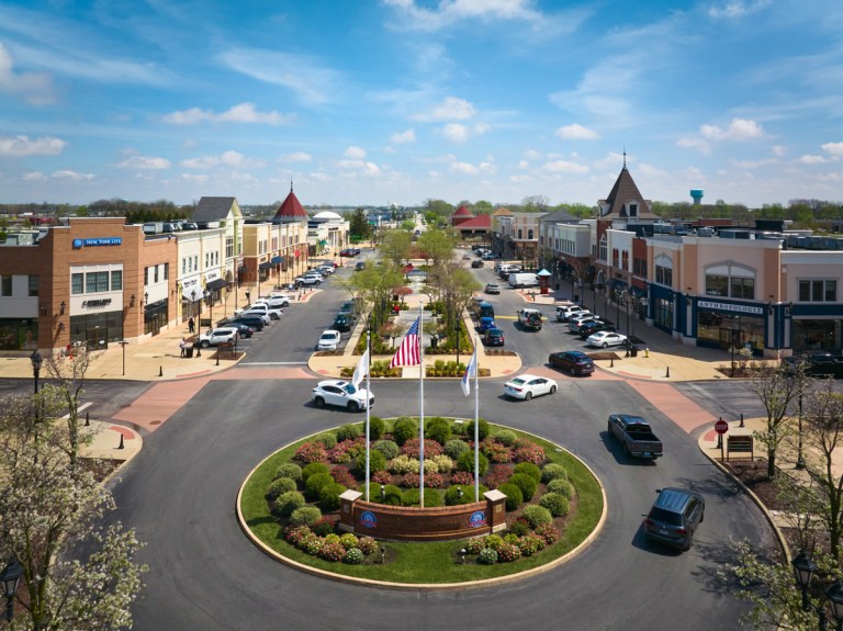 Tanger Acquires 300 KSF Toledo-Area Retail Center