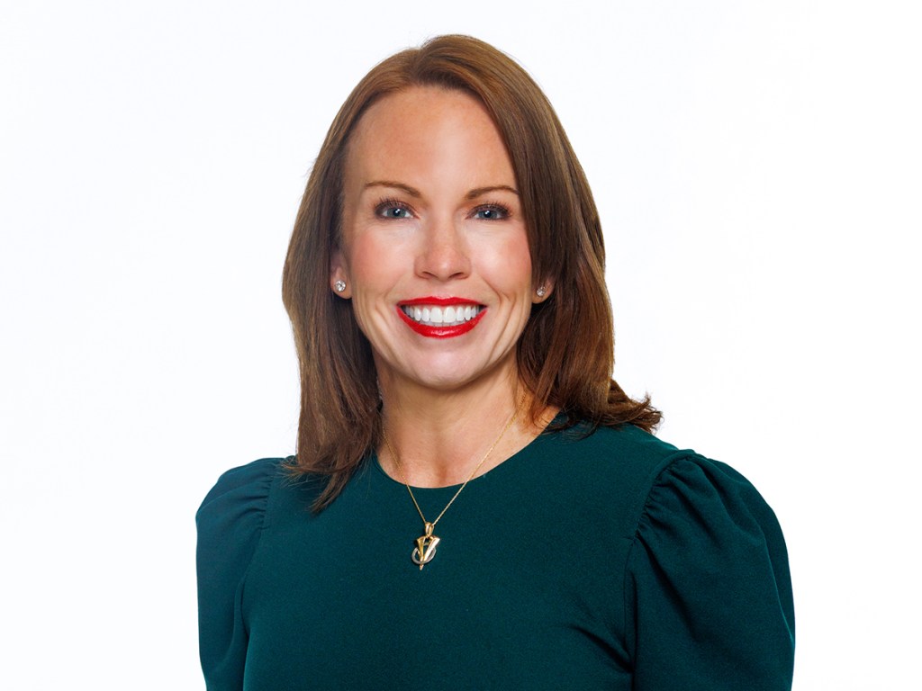 Headshot of Leslie Teskey