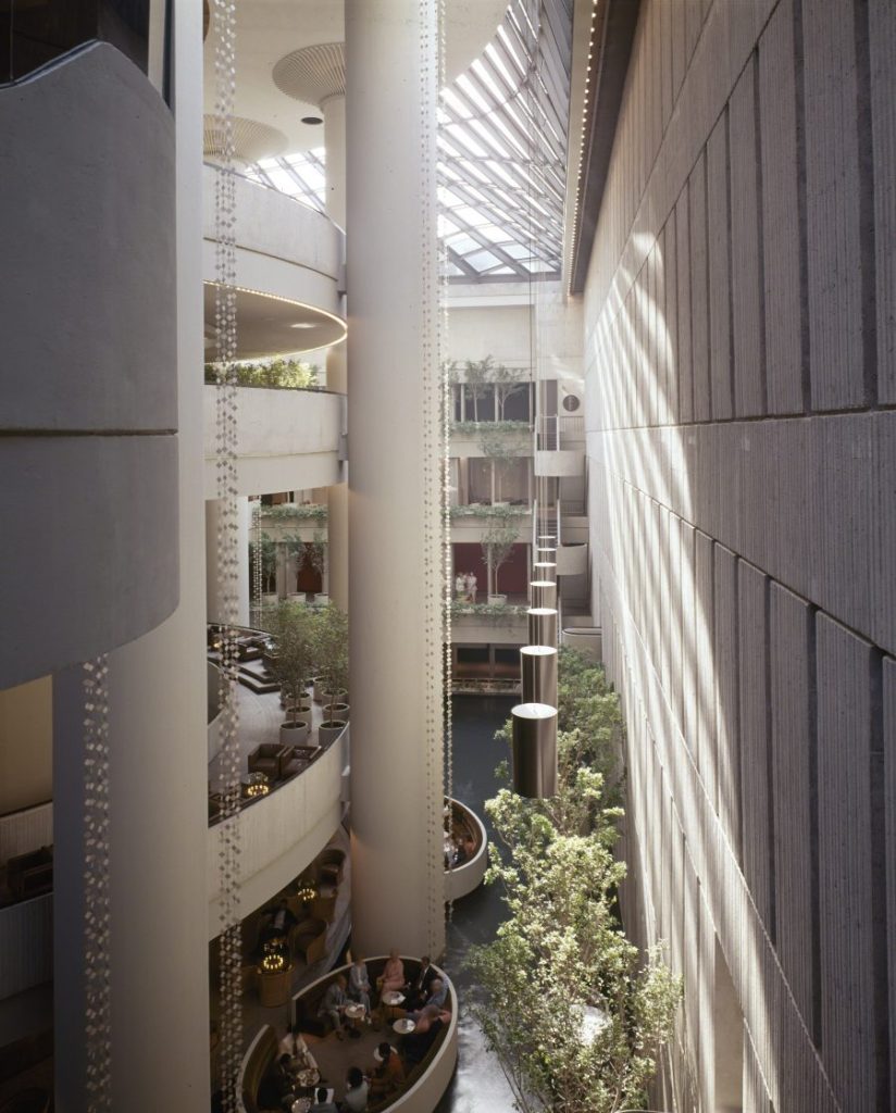 interior atrium of The Westin Peachtree Plaza, elevated view to west along north wall, looking toward lobby level