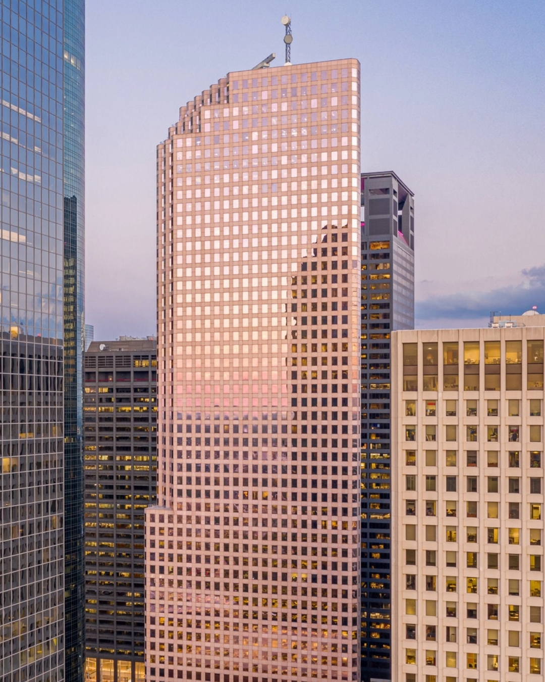 A photo of 1100 Louisiana, an office tower in Houston.