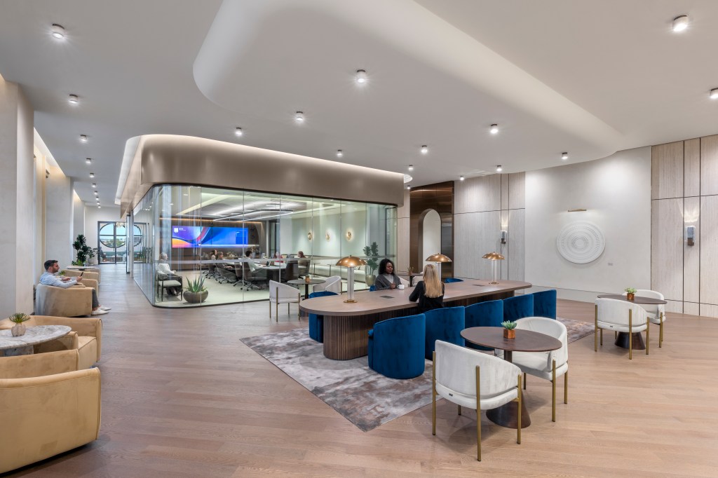 This Dallas CBRE office is a showcase of how flexible arrangements can accommodate the needs of today’s workforce. Image courtesy of Ware Malcomb via CBRE