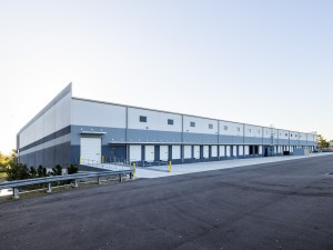 Exterior shot of an industrial facility that Stonemont developed in partnership with PCCP in Tampa, Fla.