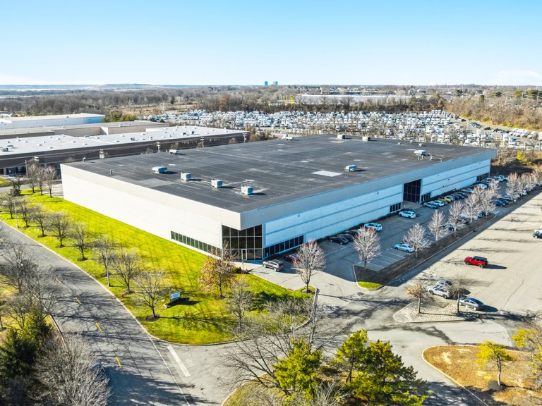 Summit Associates Closes Financing for NJ Industrial Asset