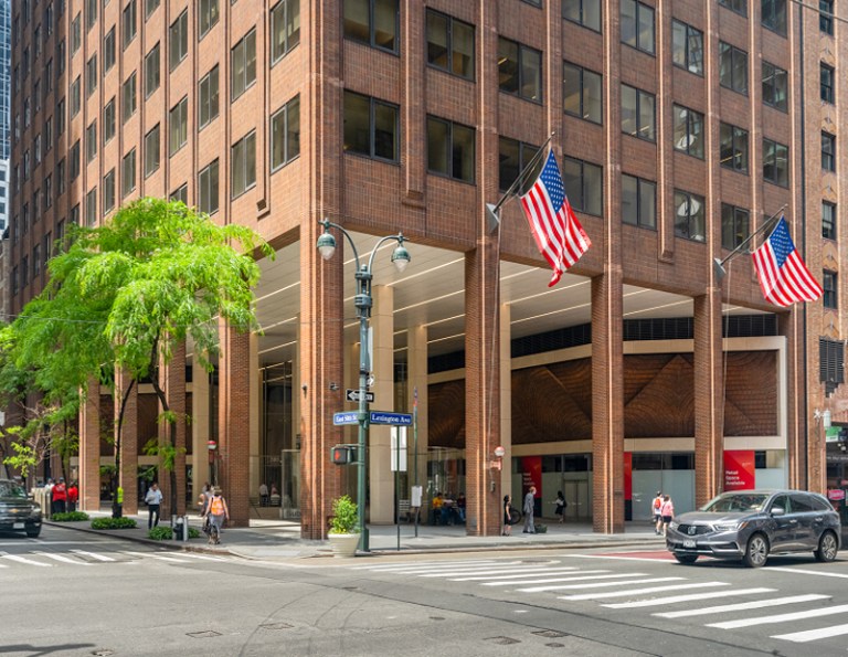 Savills Takes Full Floor at Manhattan Tower