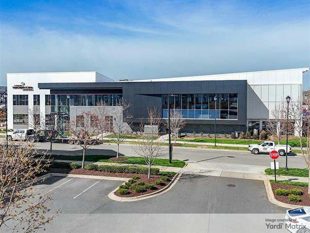 Exterior shot of Carolina Sports Medicine Center, a medical office property in Charlotte, N.C.
