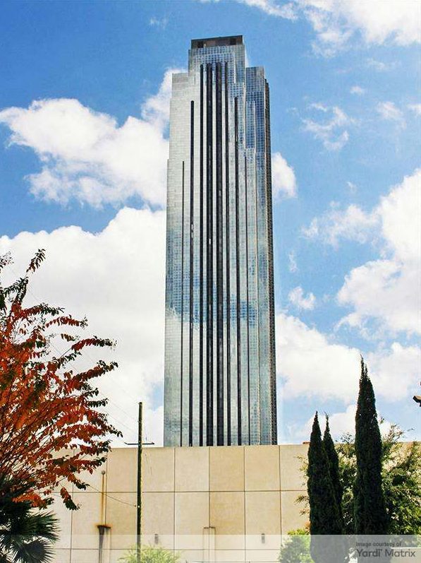 Exterior shot of Williams Tower, a skyscraper in Houston.