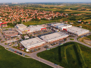 Aerial shot of a multi-building retail center.
