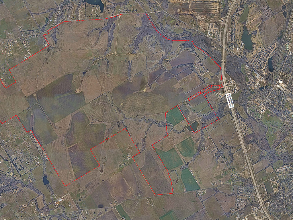 Satellite shot of Waxahachie, Texas, with lines delimitating Minto Communities' master-planned project.
