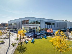 A photo of 44 Middlesex Turnpike, an advanced manufacturing facility in Bedford, Mass.