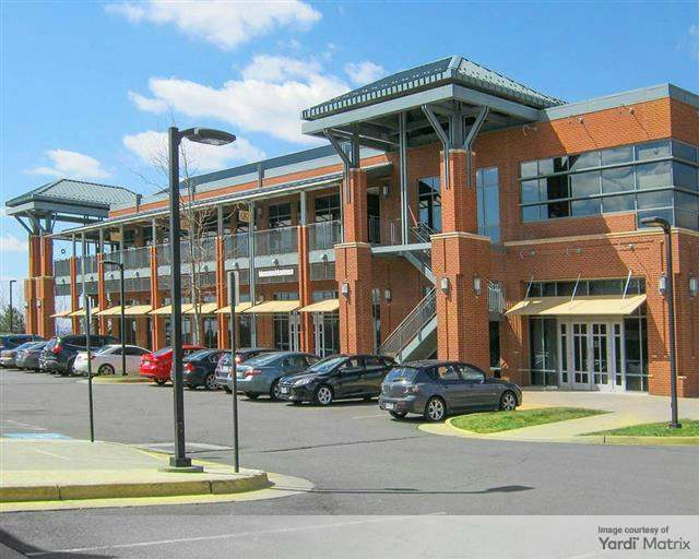 A photo of University Commerce Center, a retail and office asset in Ashburn, Va.
