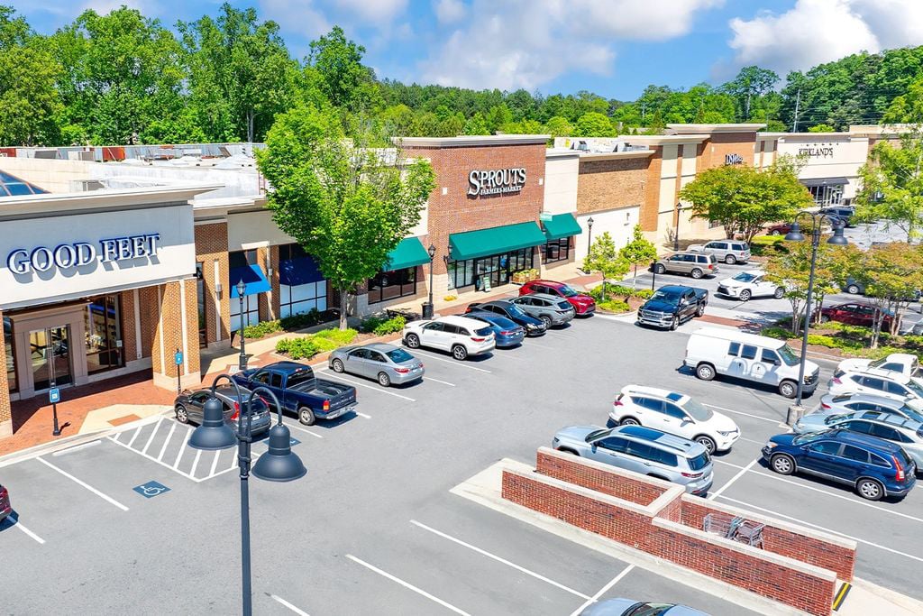 The Shoppes at Webb Gin_courtesy Continental Realty