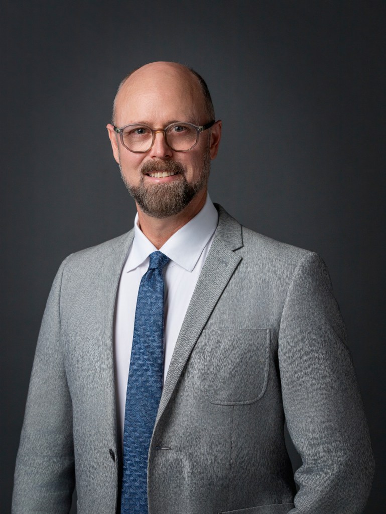 headshot of William Kelley